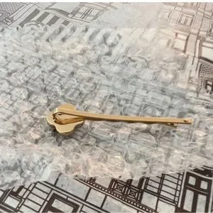 henri bendel | Accessories | Henri Bendel Hair Pin Yellow  display picture 3